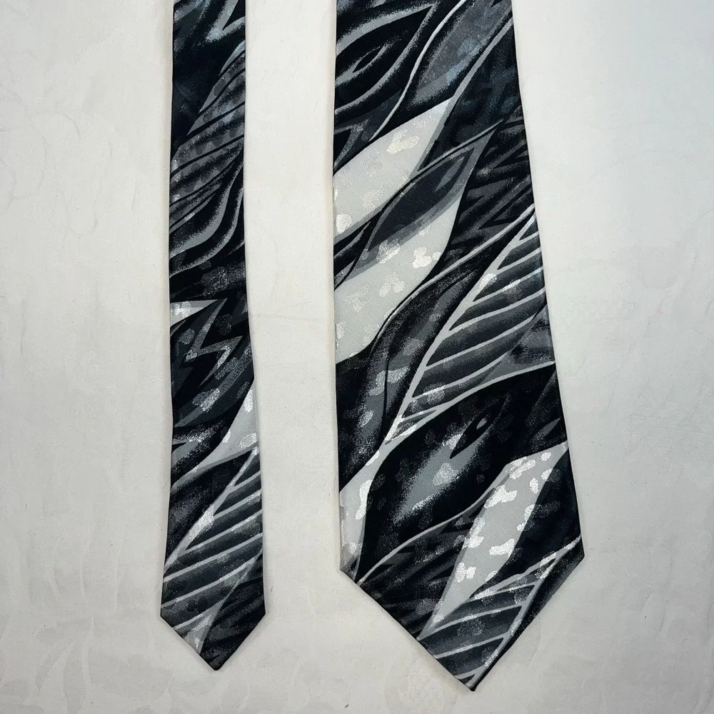 D. De‎ Bartolo & Co Custom Men's Necktie - 56